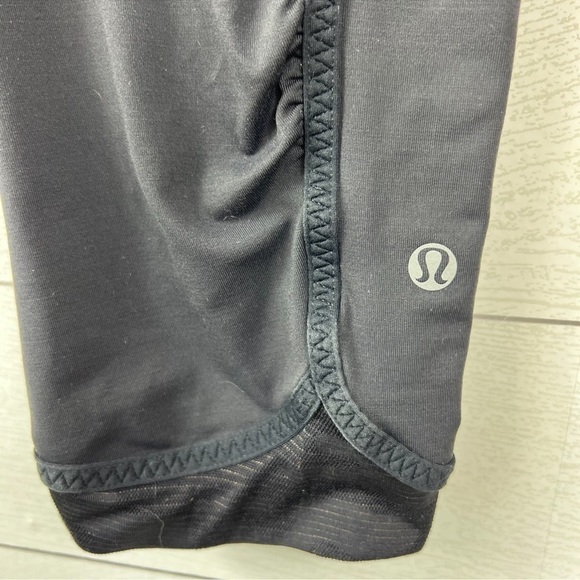 LULULEMON Run For Days Crop Legging Black Camo 8 - Picture 7 of 8